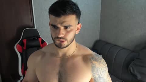 ricardogonzalez666 online show from December 27, 12:18 am