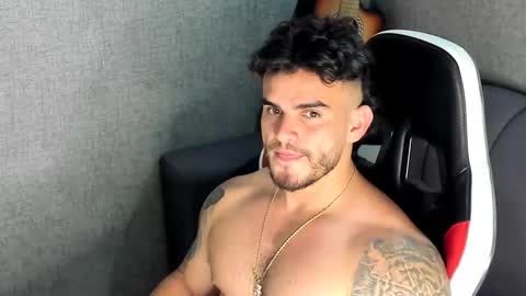 ricardogonzalez666 online show from October 29, 11:06 pm