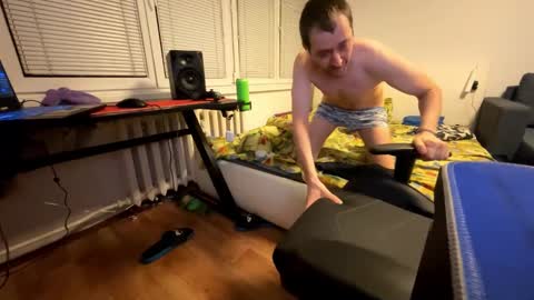 ricciardio online show from October 26, 4:18 am