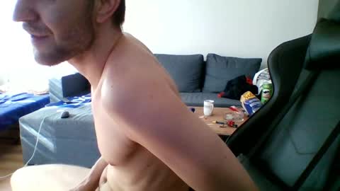 ricciardio online show from May 23, 6:18 am