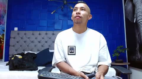 richar_voller online show from January 9, 11:25 am