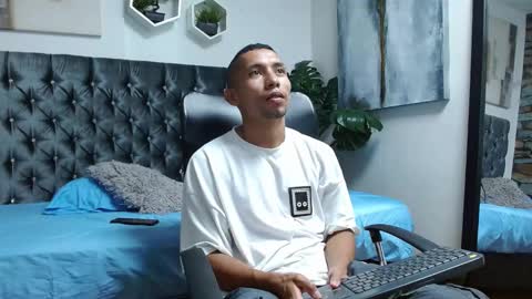 richar_voller online show from February 26, 4:56 pm