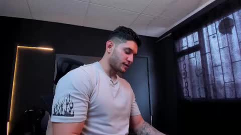 Ricardo online show from October 8, 2:14 pm