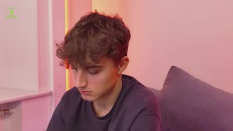 Richard online show from November 3, 3:35 pm