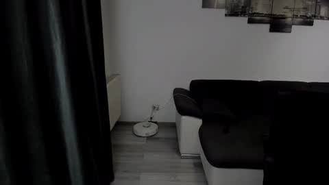 RichardDarell online show from November 1, 5:31 am