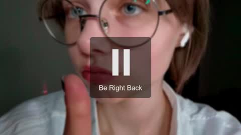 Luna online show from May 27, 6:49 pm