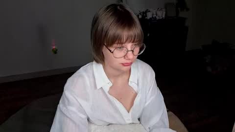 Luna online show from May 28, 6:16 pm