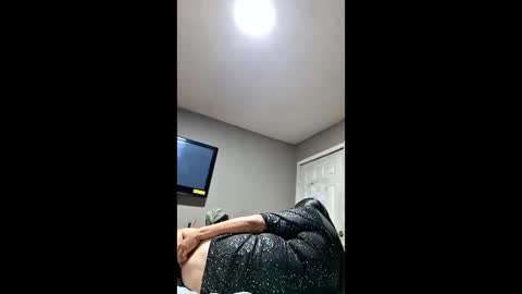 richedwards online show from April 24, 7:22 am