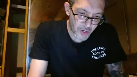 Snapshot of richi3richny chatting on May 12, 12:08 am Richie online show from May 12, 12:08 am
