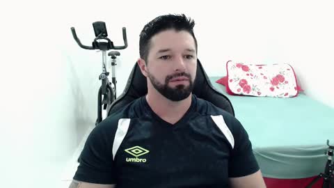 Snapshot of richrolland chatting on February 27, 4:43 pm Rickseduction online show from February 27, 4:43 pm