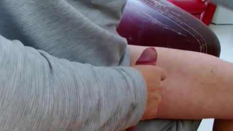 Snapshot of richy3769 chatting on November 3, 2:51 pm richard online show from November 3, 2:51 pm