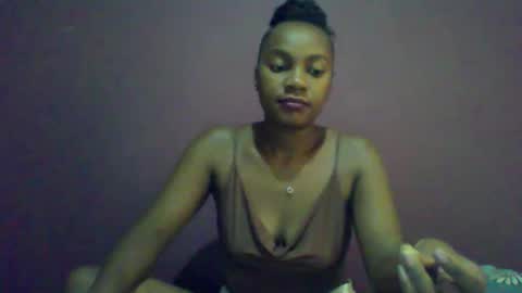 ricie001 online show from February 18, 7:59 am