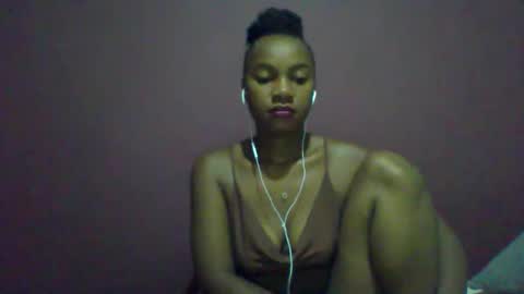 ricie001 online show from February 19, 2:29 am