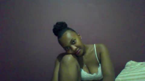 ricie001 online show from February 19, 7:10 pm