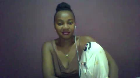 ricie001 online show from February 25, 8:02 am