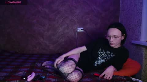 Snapshot of rick_boys chatting on December 5, 7:54 pm rick_boys online show from December 5, 7:54 pm