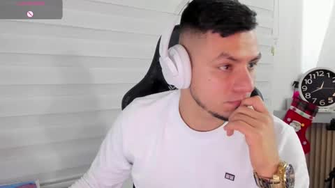  Rick Diesel  online show from December 4, 5:39 am