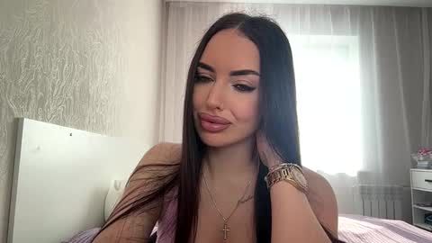 Snapshot of rickistegemann chatting on February 24, 2:20 am Ammy here its my first stream here online show from February 24, 2:20 am