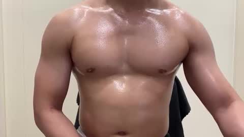 Snapshot of rickman5508542 chatting on February 9, 9:37 am R online show from February 9, 9:37 am