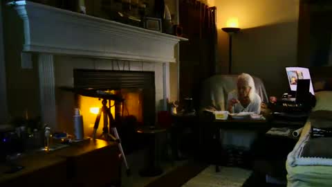 PINK HOLE TWINK online show from January 19, 8:50 am