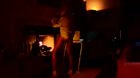 PINK HOLE TWINK online show from April 6, 4:46 am