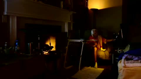 PINK HOLE TWINK online show from April 22, 2:58 am