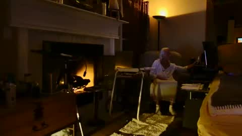 PINK HOLE TWINK online show from April 28, 1:48 am