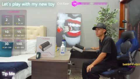 Snapshot of ricky_backus chatting on January 24, 11:15 am Ricky Backus online show from January 24, 11:15 am