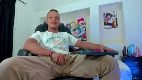 Ricky  online show from December 15, 7:29 pm