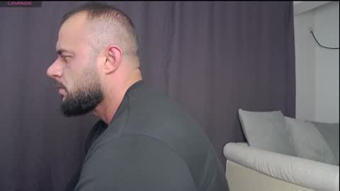 Snapshot of rickymiami1 chatting on October 12, 6:51 pm rickymiami1 online show from October 12, 6:51 pm