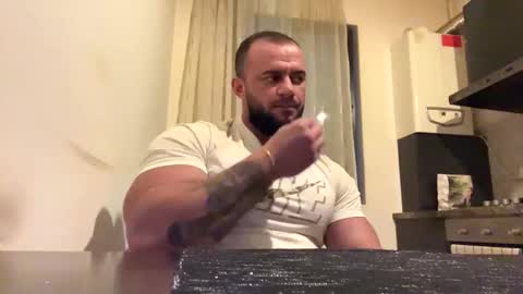 Snapshot of rickymiami1 chatting on October 19, 7:36 pm rickymiami1 online show from October 19, 7:36 pm