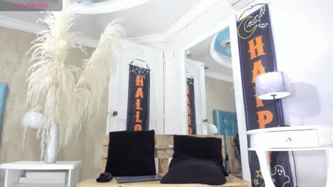 RicoBrowm online show from October 19, 4:35 am