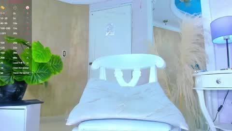 RicoBrowm online show from June 5, 6:52 am