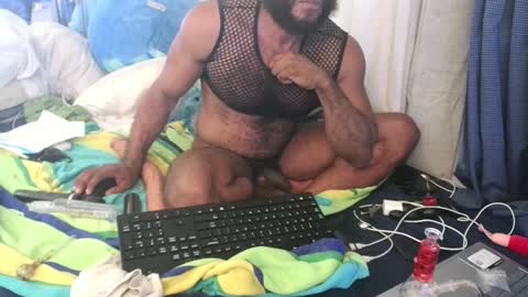 Snapshot of rider853 chatting on January 22, 7:35 am rider853 online show from January 22, 7:35 am