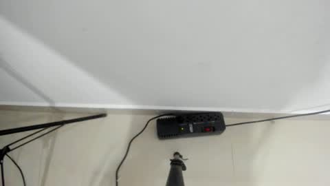 Rihanna hotx online show from December 19, 3:02 am