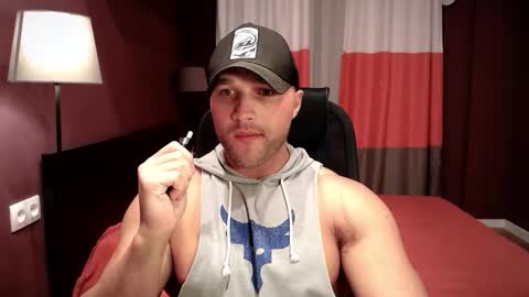 Snapshot of rikadler chatting on November 4, 12:04 pm rikadler online show from November 4, 12:04 pm