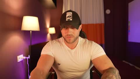 rikadler online show from March 29, 1:22 pm