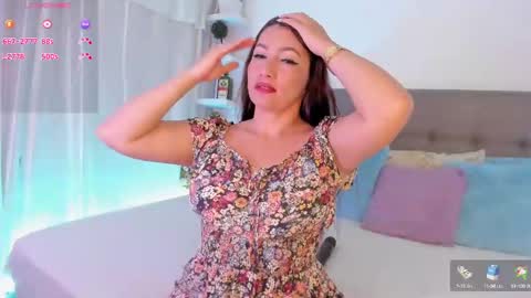 Snapshot of rikaking_ chatting on February 4, 11:38 pm alexia online show from February 4, 11:38 pm