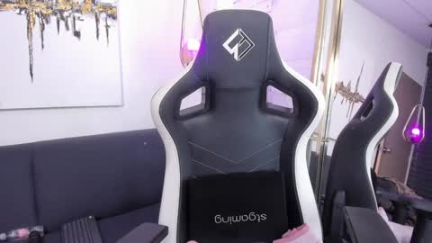 kamila online show from December 21, 9:12 am