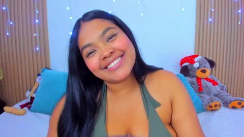 Snapshot of rileydolly chatting on December 27, 6:24 am RileyDolly online show from December 27, 6:24 am