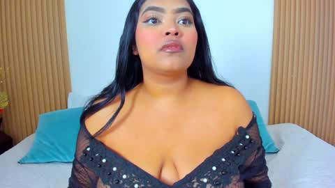 Snapshot of rileydolly chatting on January 3, 3:16 am RileyDolly online show from January 3, 3:16 am