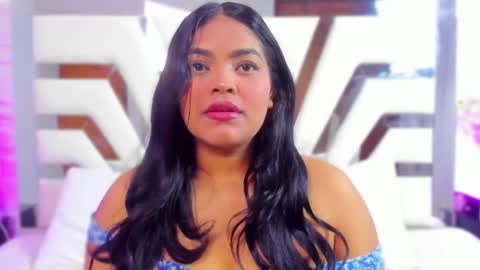 Snapshot of rileydolly chatting on February 23, 3:13 am RileyDolly online show from February 23, 3:13 am