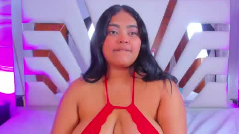 Snapshot of rileydolly chatting on February 28, 3:26 pm RileyDolly online show from February 28, 3:26 pm