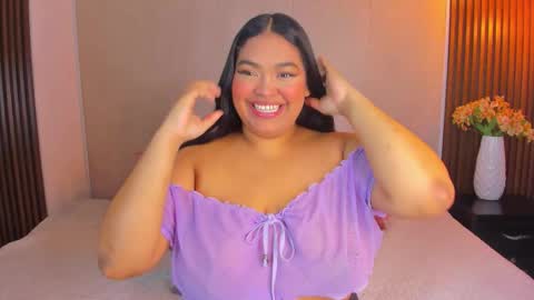 Snapshot of rileydolly chatting on October 19, 3:18 am RileyDolly online show from October 19, 3:18 am