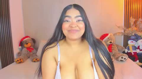 Snapshot of rileydolly chatting on November 21, 9:41 am RileyDolly online show from November 21, 9:41 am