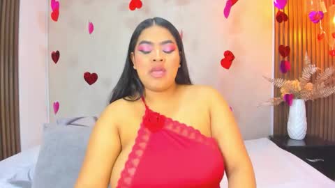 Snapshot of rileydolly chatting on February 15, 8:24 am RileyDolly online show from February 15, 8:24 am