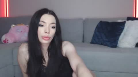 RileyEve online show from July 5, 10:28 pm