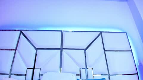 Riley online show from January 29, 11:30 am