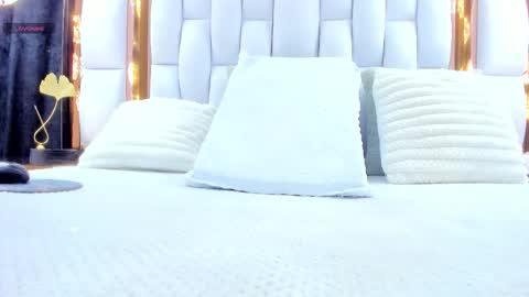 Riley online show from October 28, 12:09 pm