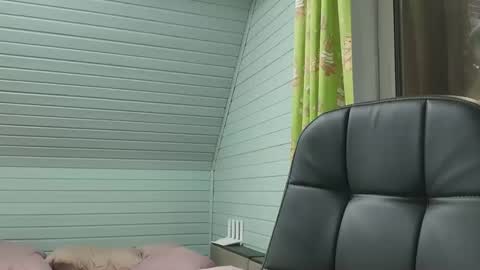 Snapshot of rimmingood chatting on January 17, 7:28 pm rimmingood online show from January 17, 7:28 pm